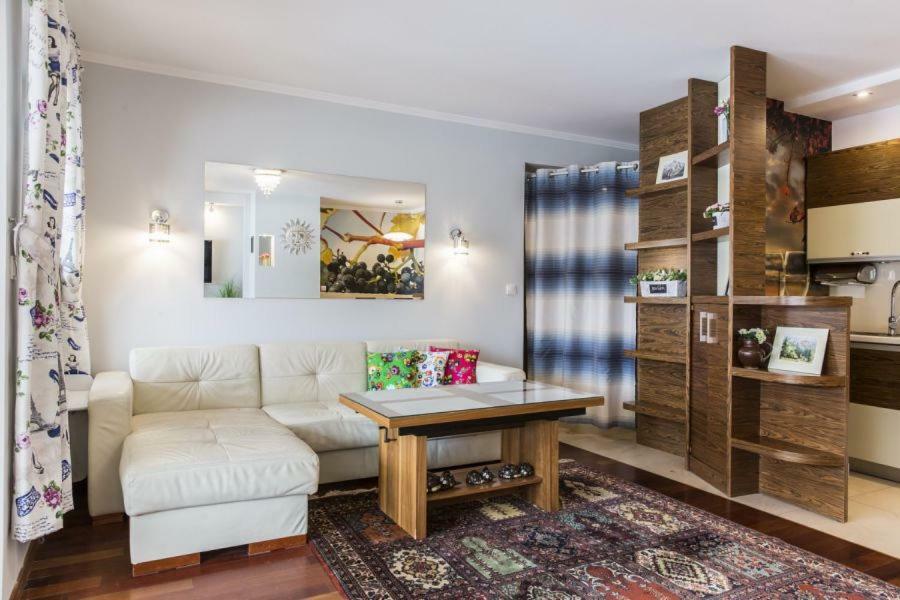Szymoszkowa Residence Кошелско Екстериор снимка