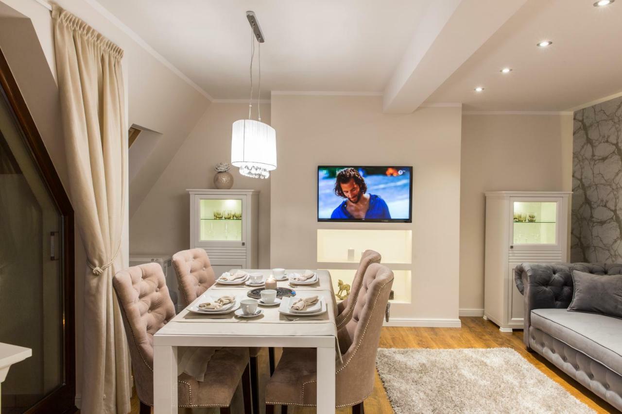 Szymoszkowa Residence Кошелско Екстериор снимка